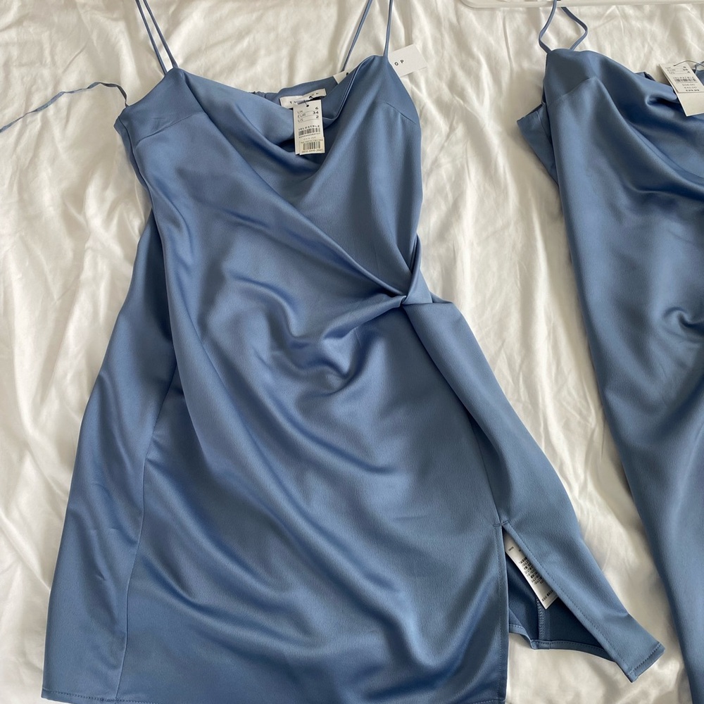 New dresses never got to wear size 6 and 8 brand new with tags